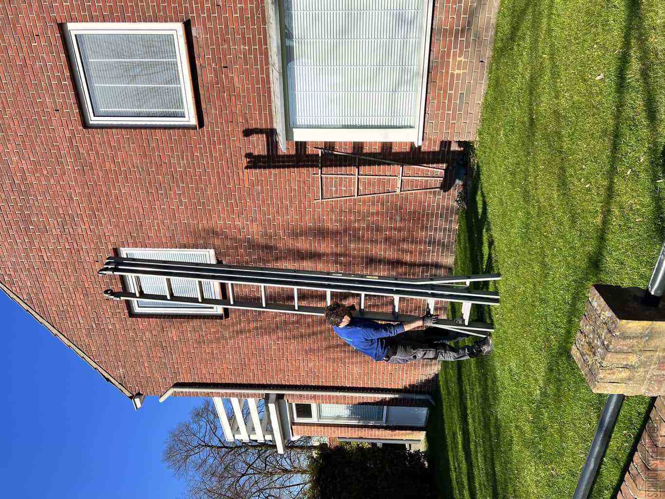 Hoorn schoorsteenveger huis ladder